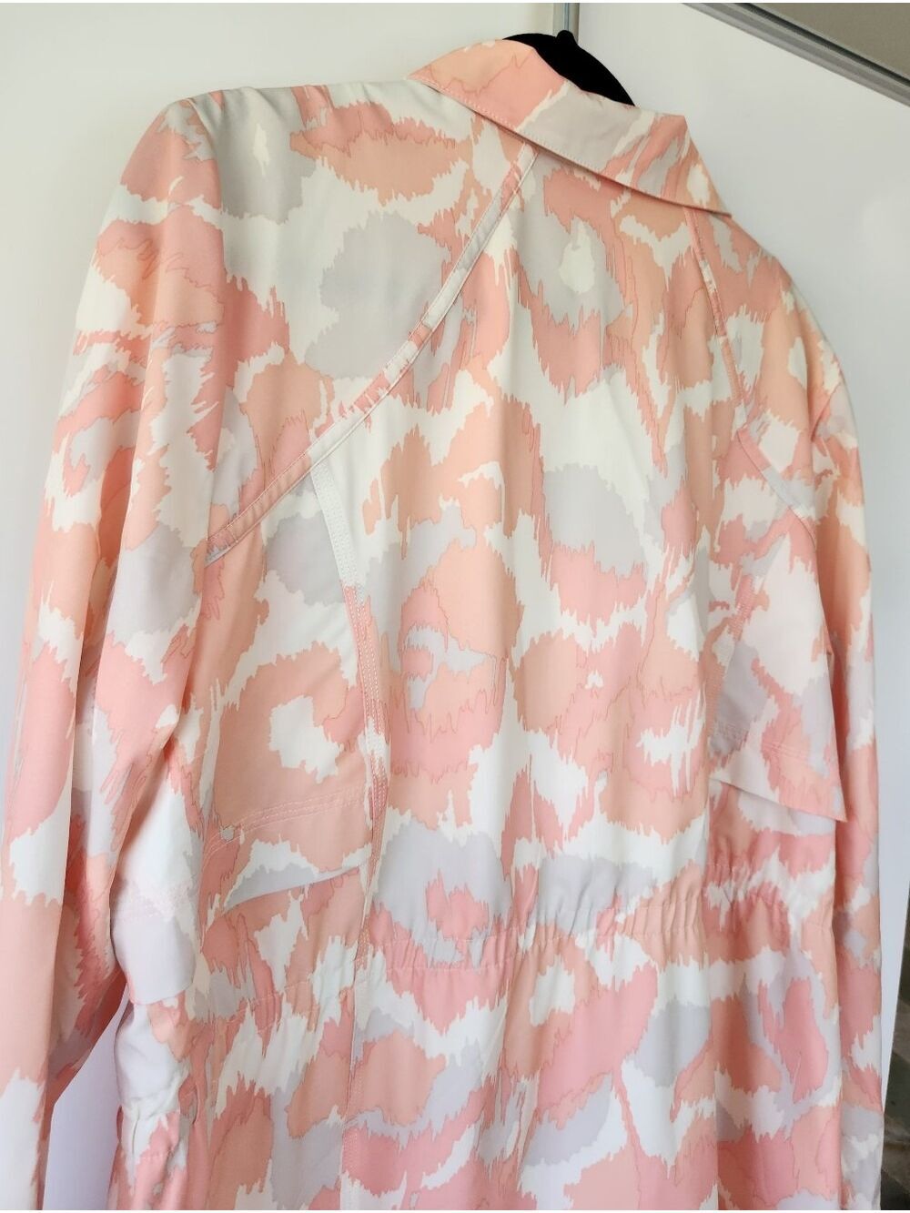 Chico's Zenergy printed anorak jacket Sz: 3 US: 16/18 Coral UV Protection Golf - Picture 7 of 13